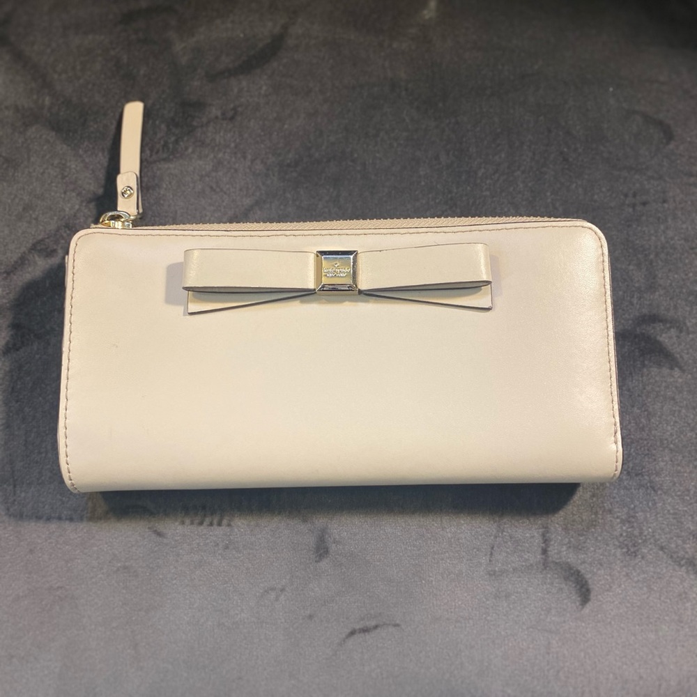 Kate Spade wallet